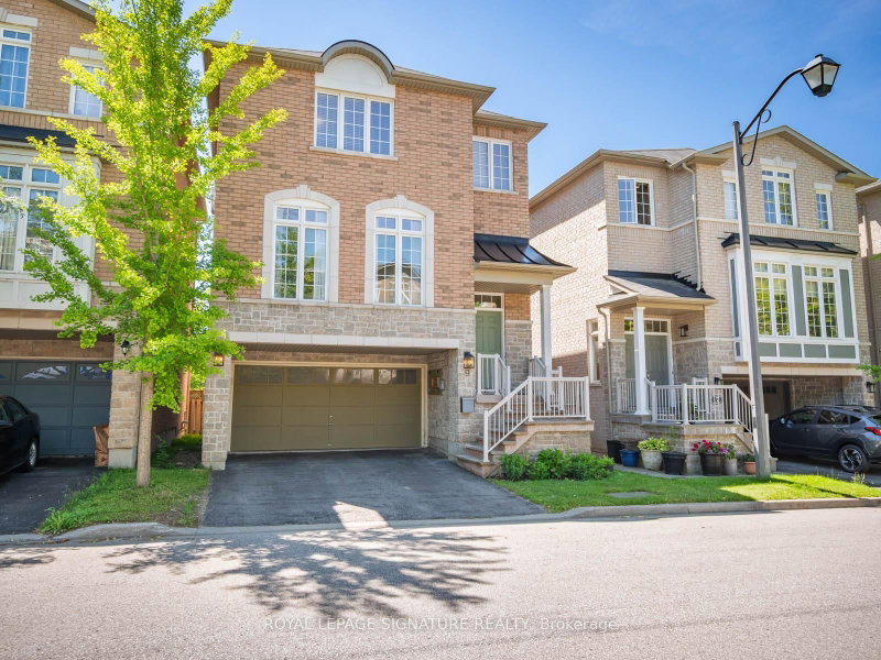 9 Mastwood Crescent