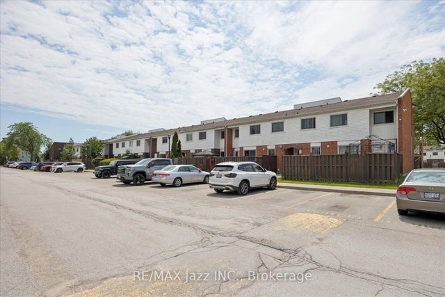 144 - 1010 Glen Street