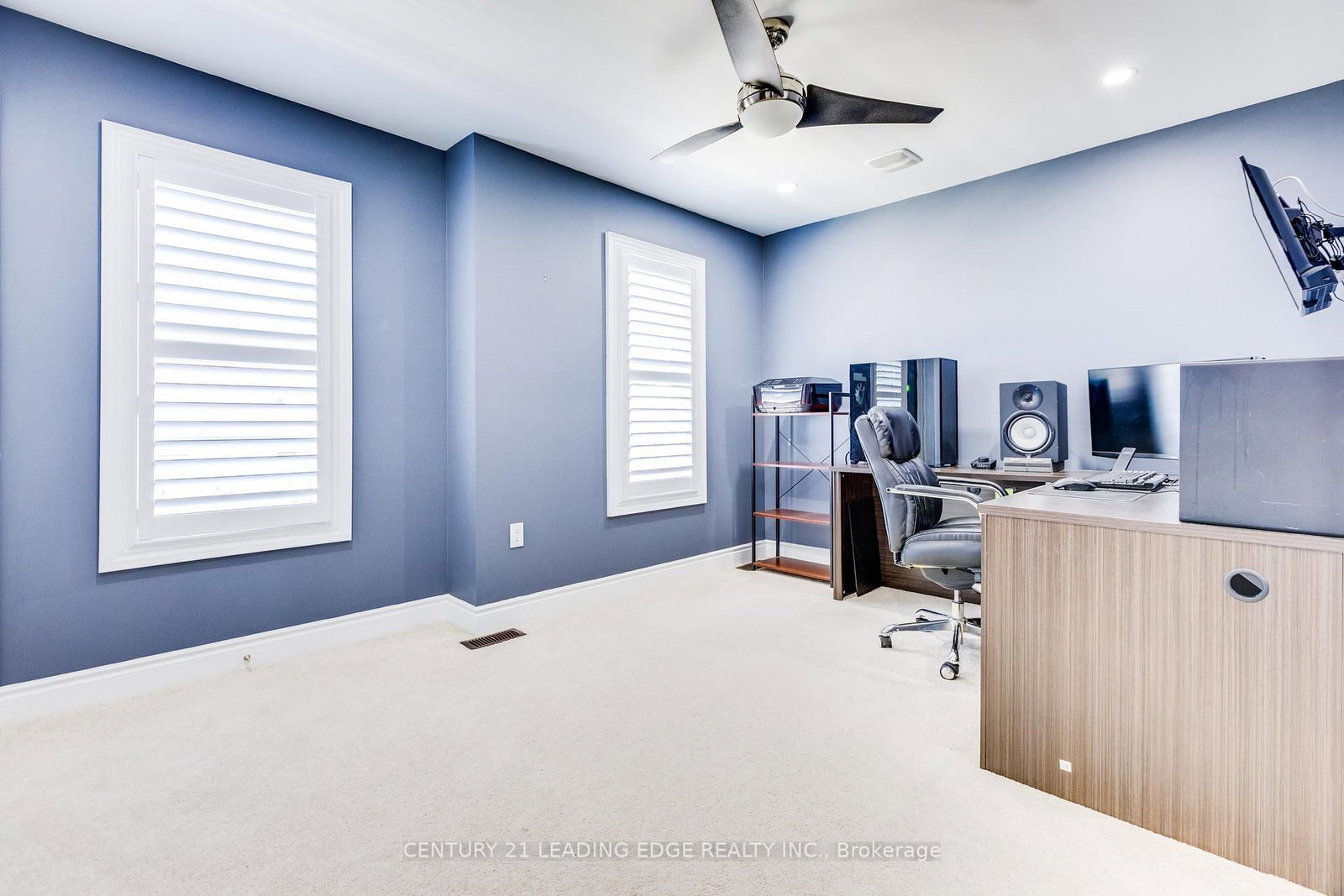 228 Fleetwood Drive • Oshawa, ON photo 37