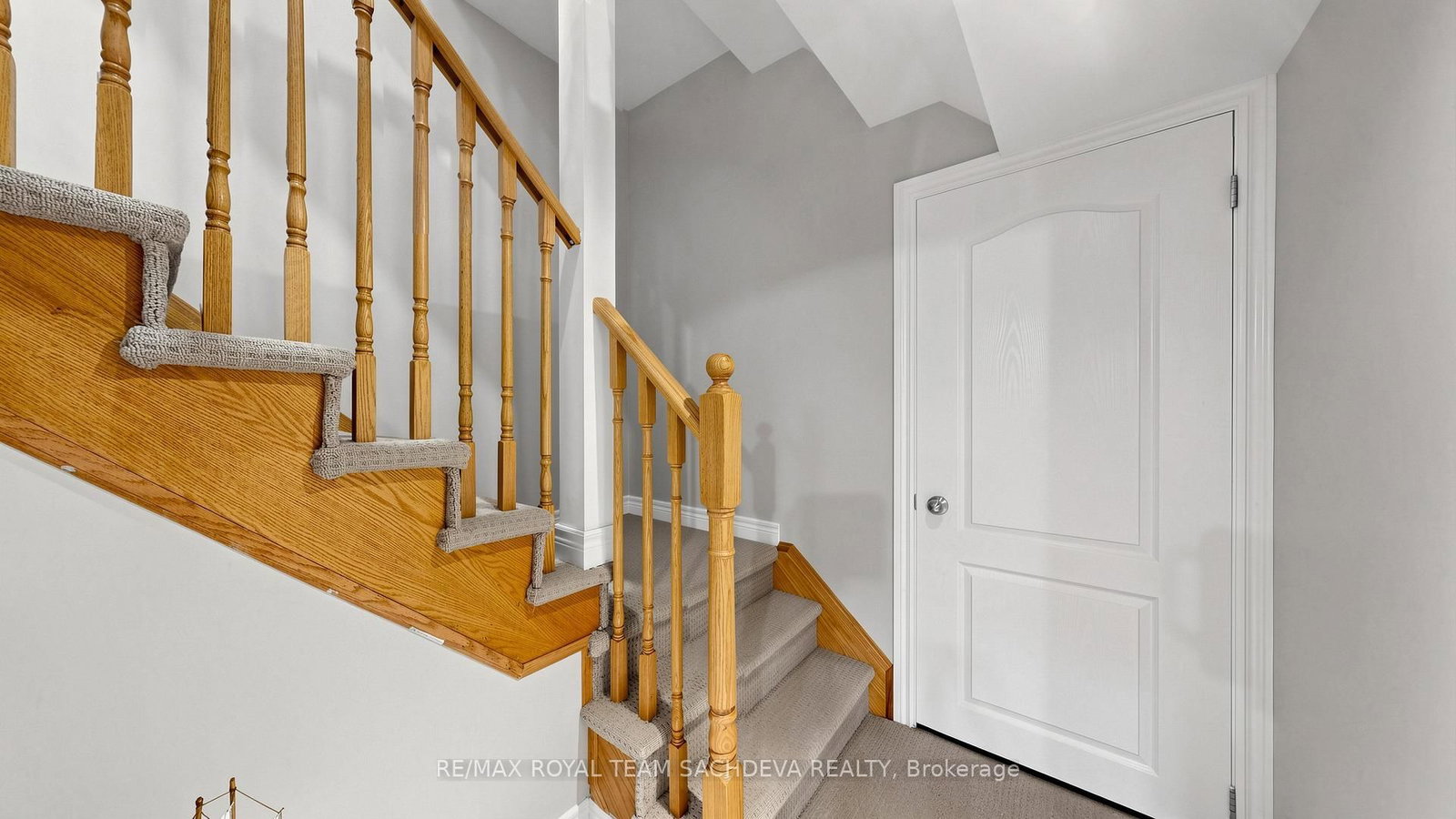 70 Artania Street • Oshawa, ON photo 38