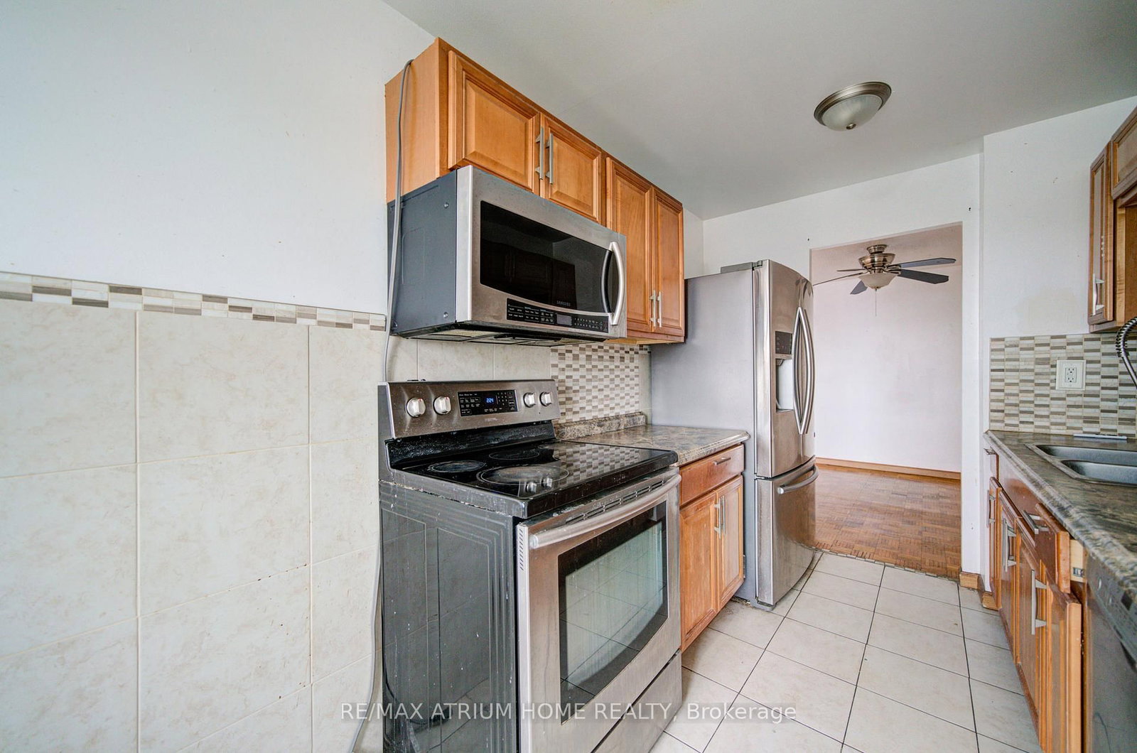1101 Pharmacy Avenue • #804 • Toronto, ON photo 21