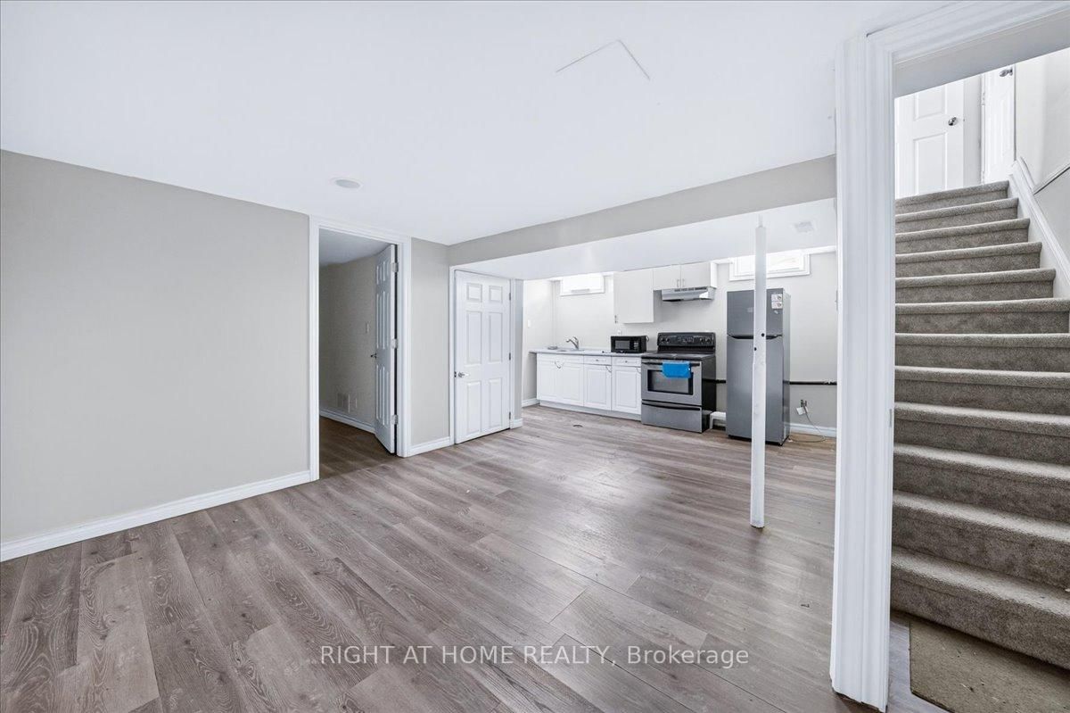 1087 Venus Crescent • Oshawa, ON photo 24