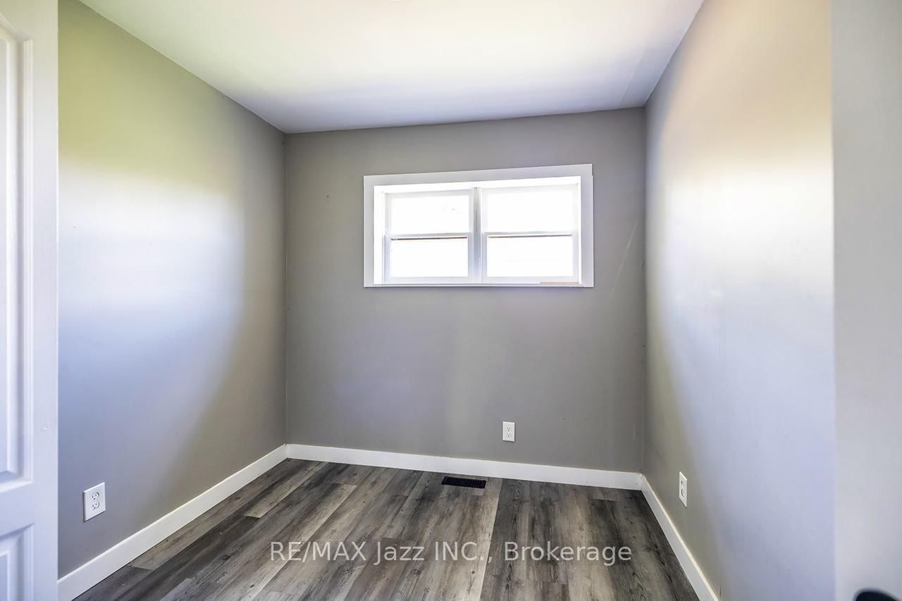 2216 Highway 2 • Clarington, ON photo 21
