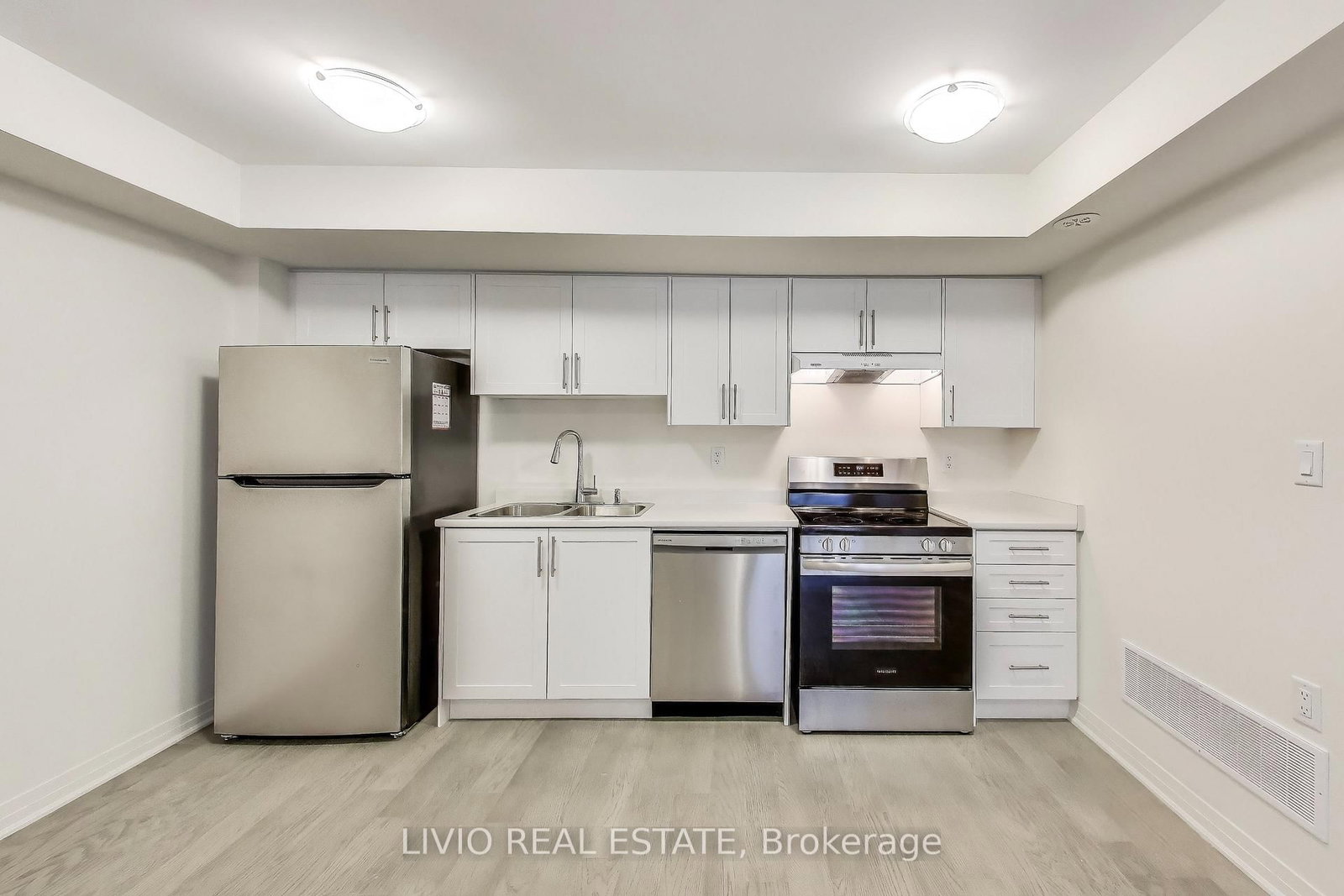 14 Lookout Drive • #A • Clarington, ON photo 8