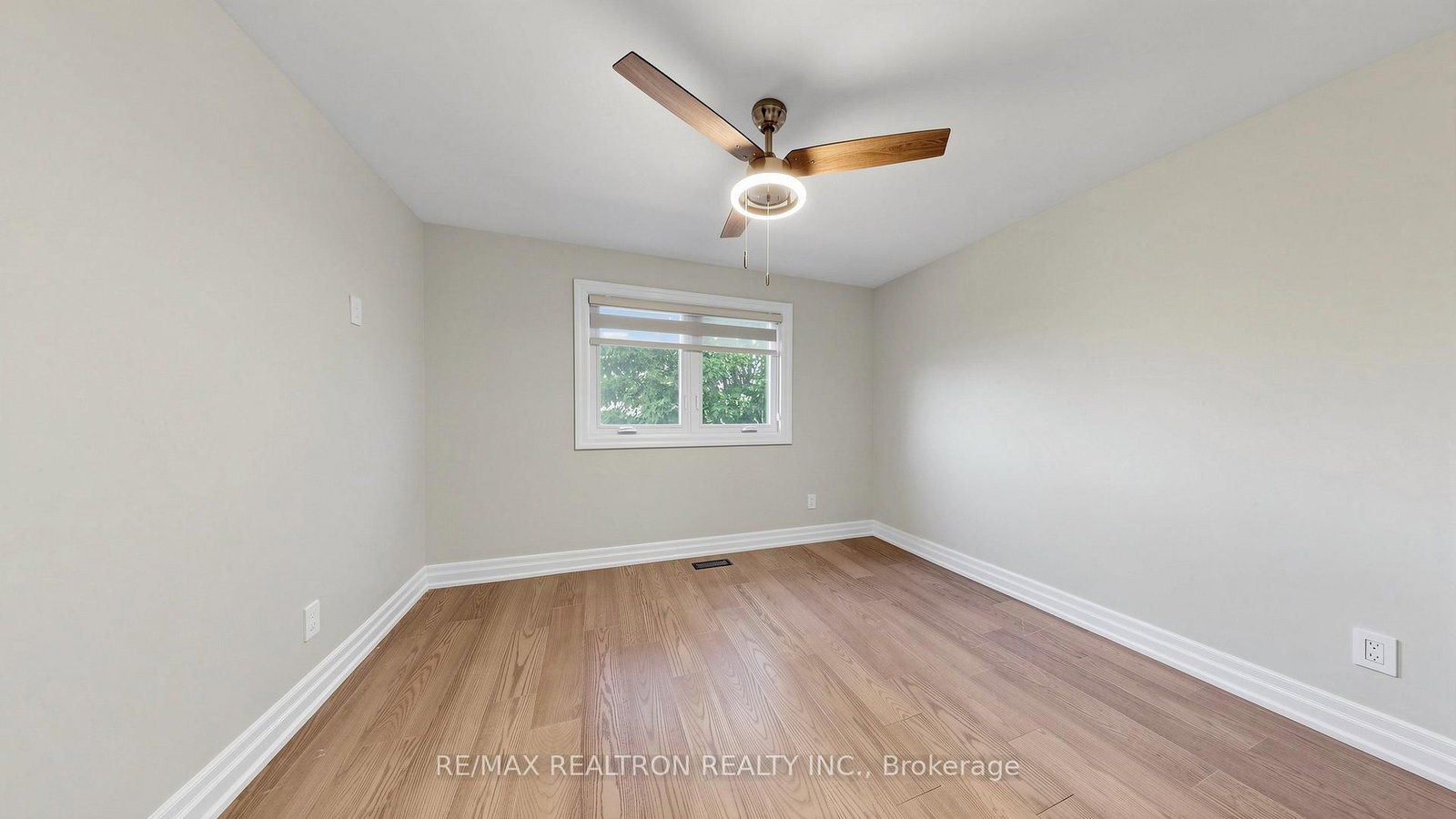 72 Halfmoon Square • Toronto, ON photo 28