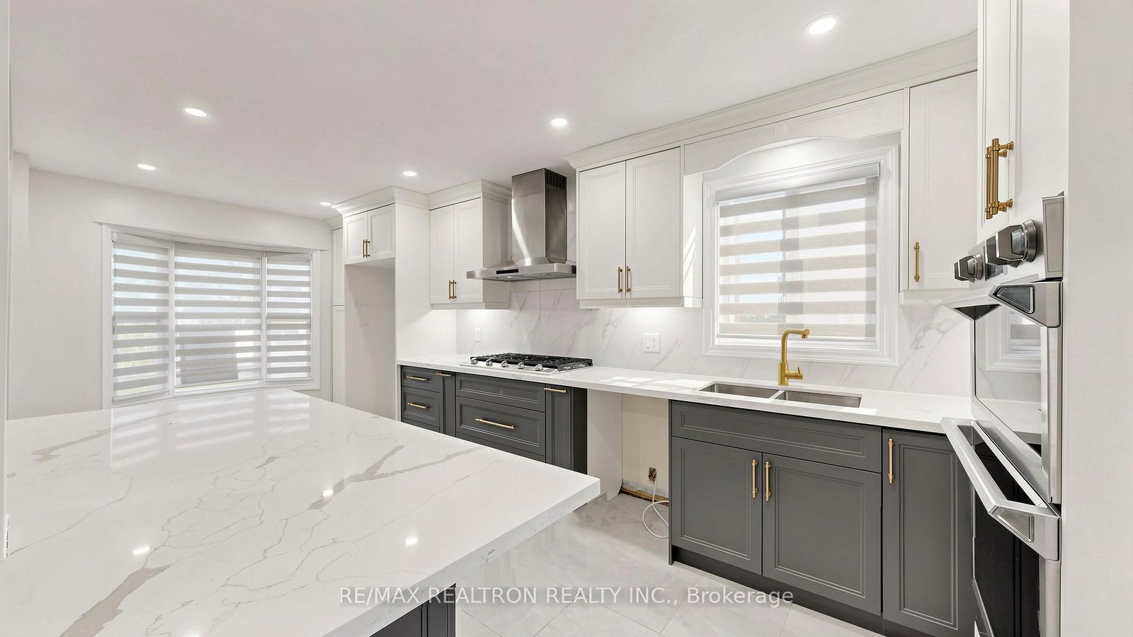 72 Halfmoon Square • Toronto, ON photo 9