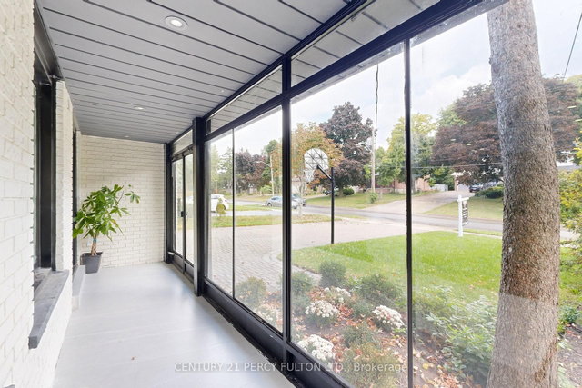 Upper - 78 Agincourt Drive