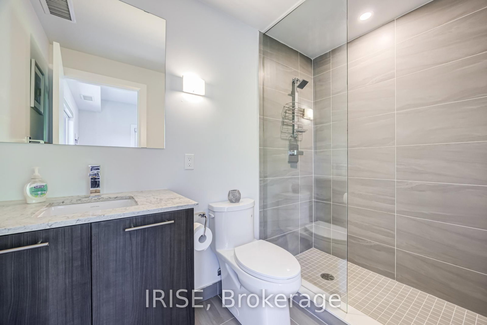169 Jones Avenue • #12 • Toronto, ON photo 21