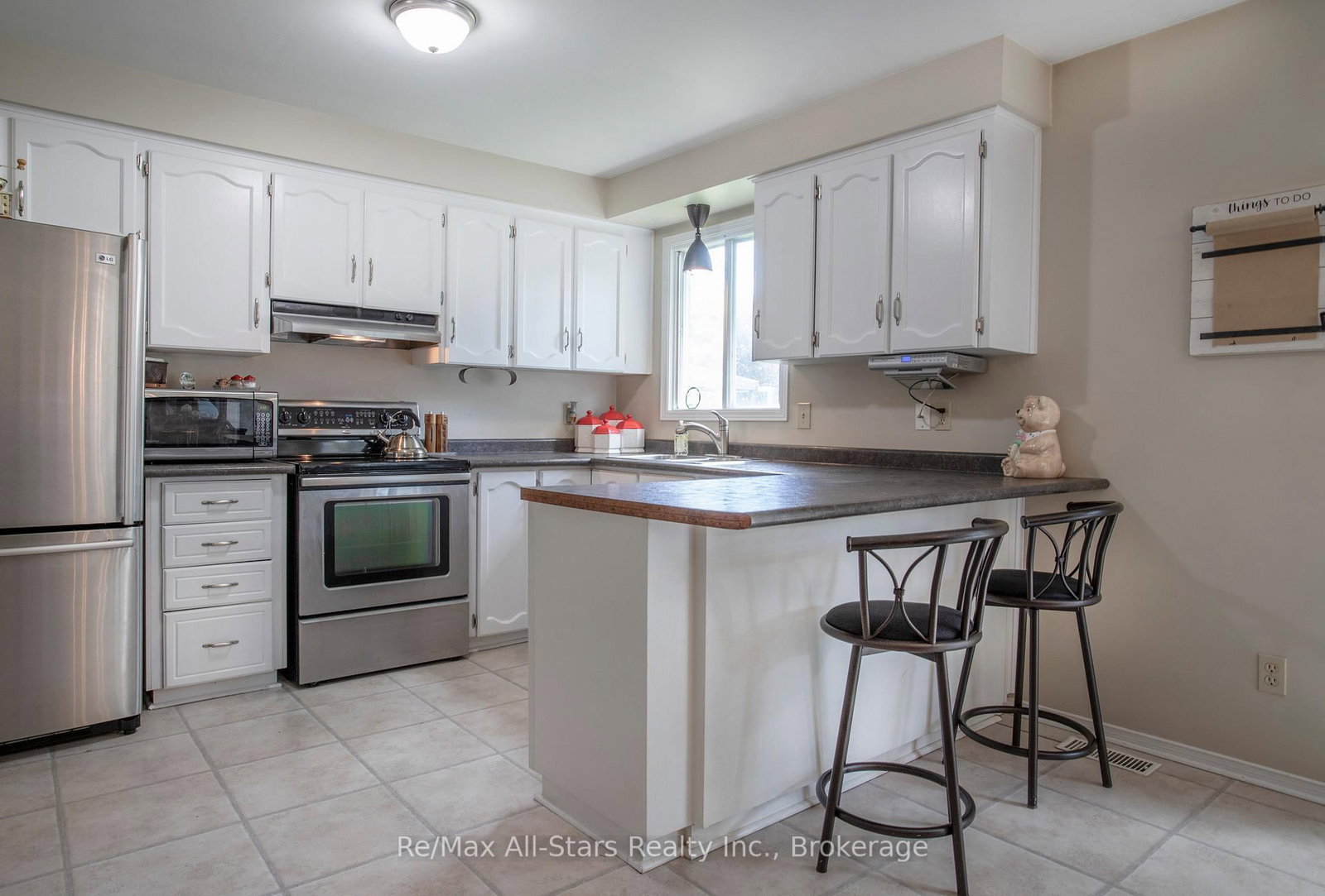 39 Applewood Crescent • Scugog, ON photo 13