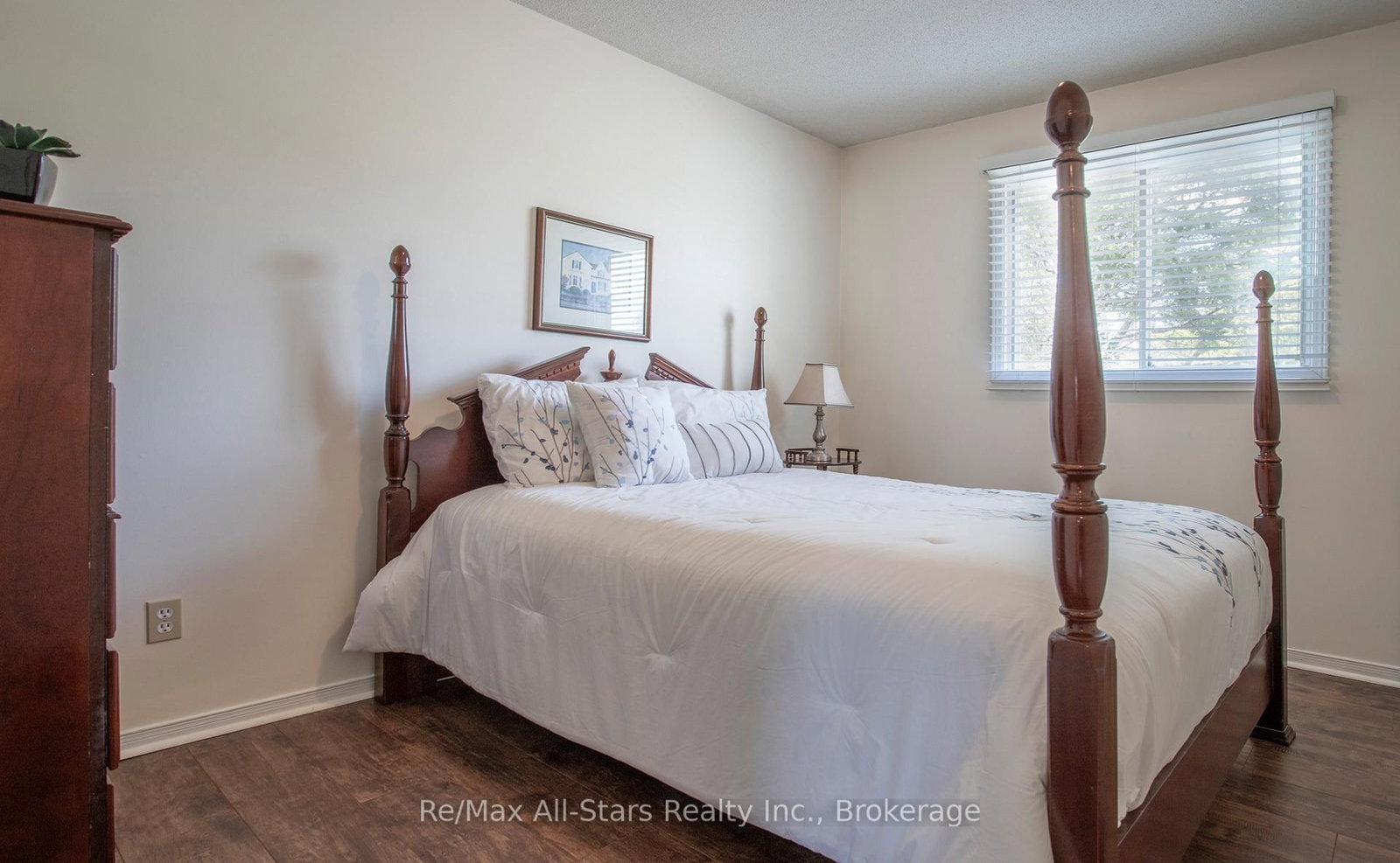 39 Applewood Crescent • Scugog, ON photo 18
