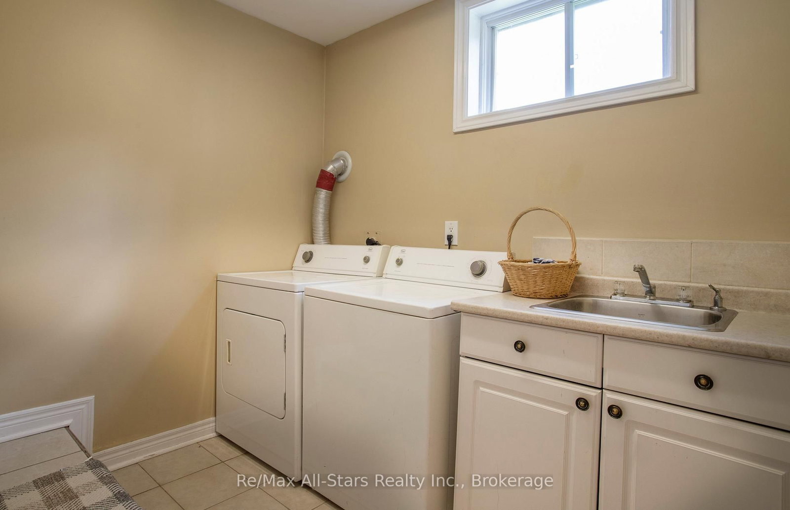 39 Applewood Crescent • Scugog, ON photo 27