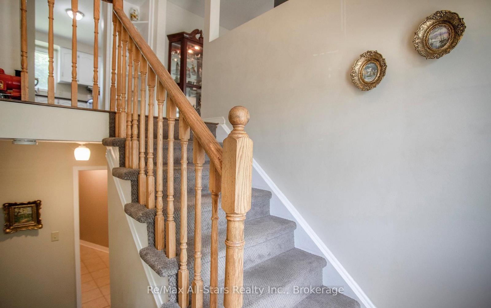 39 Applewood Crescent • Scugog, ON photo 3