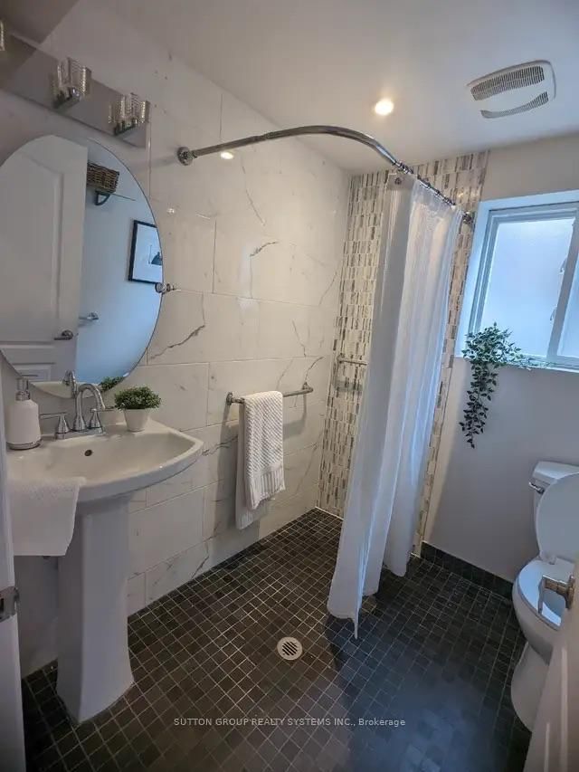 2-465 Ashdale Avenue, Toronto, ON, photo 4