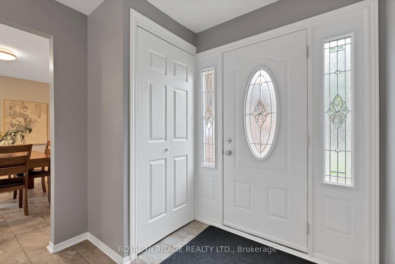 1235 Cedarcroft Crescent