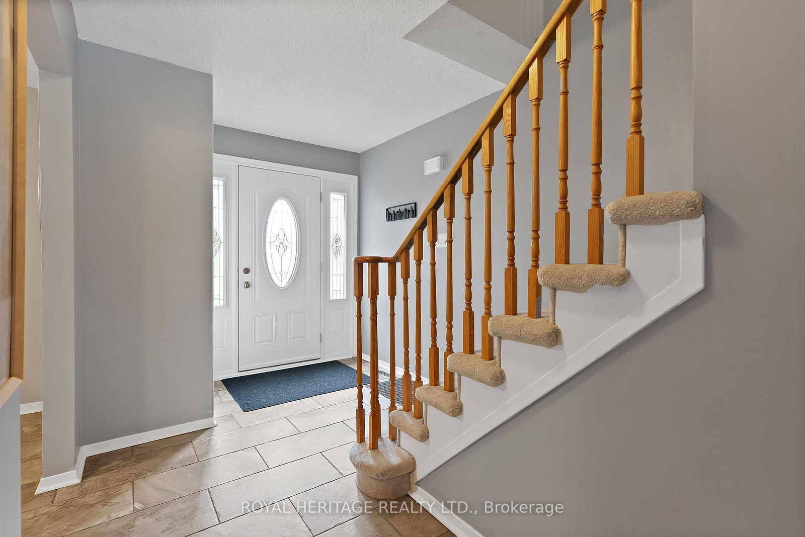 1235 Cedarcroft Crescent • Pickering, ON photo 4