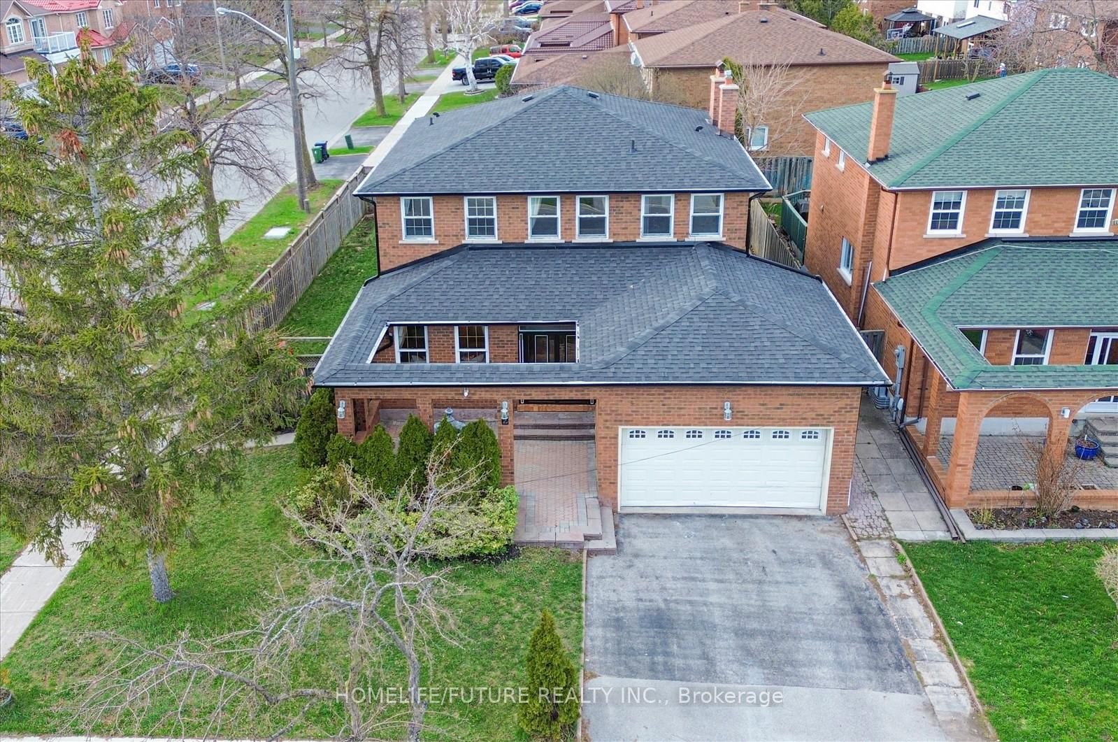 Property at 2 Lovel