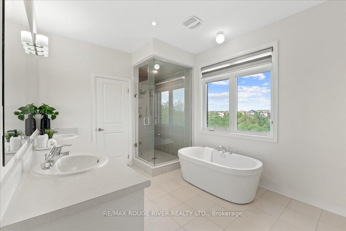 39 Armilia Place • Whitby, ON photo 21