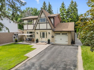44 Kirkdene Drive