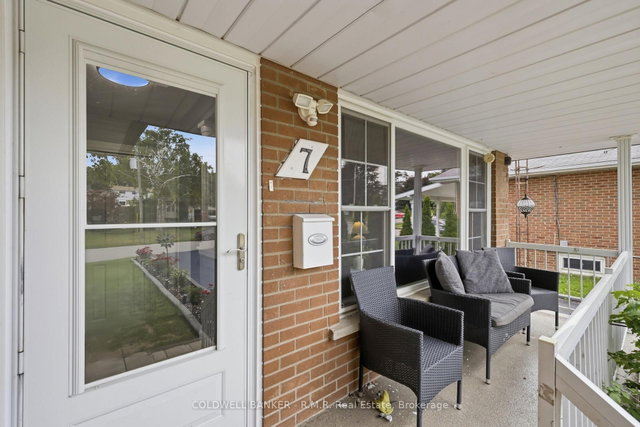 7 Summerfield Court