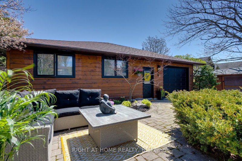 77 Aldred Drive