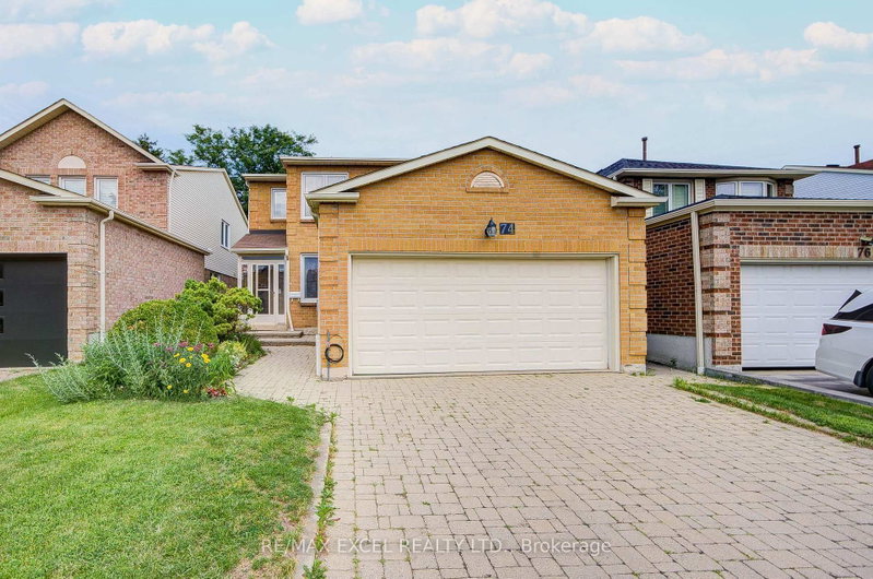 74 Holmbush Cres, Toronto, Ontario