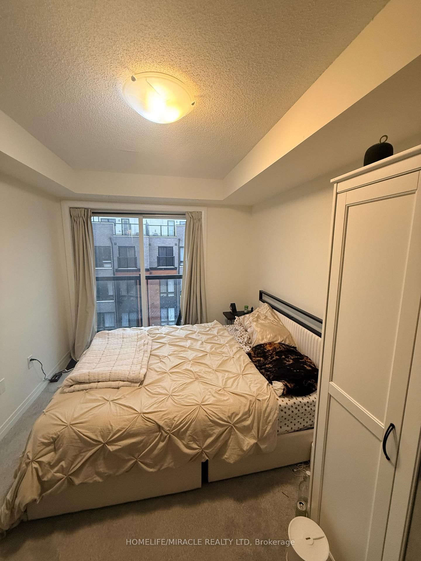 25 Priya Lane • #19 • Toronto, ON photo 11
