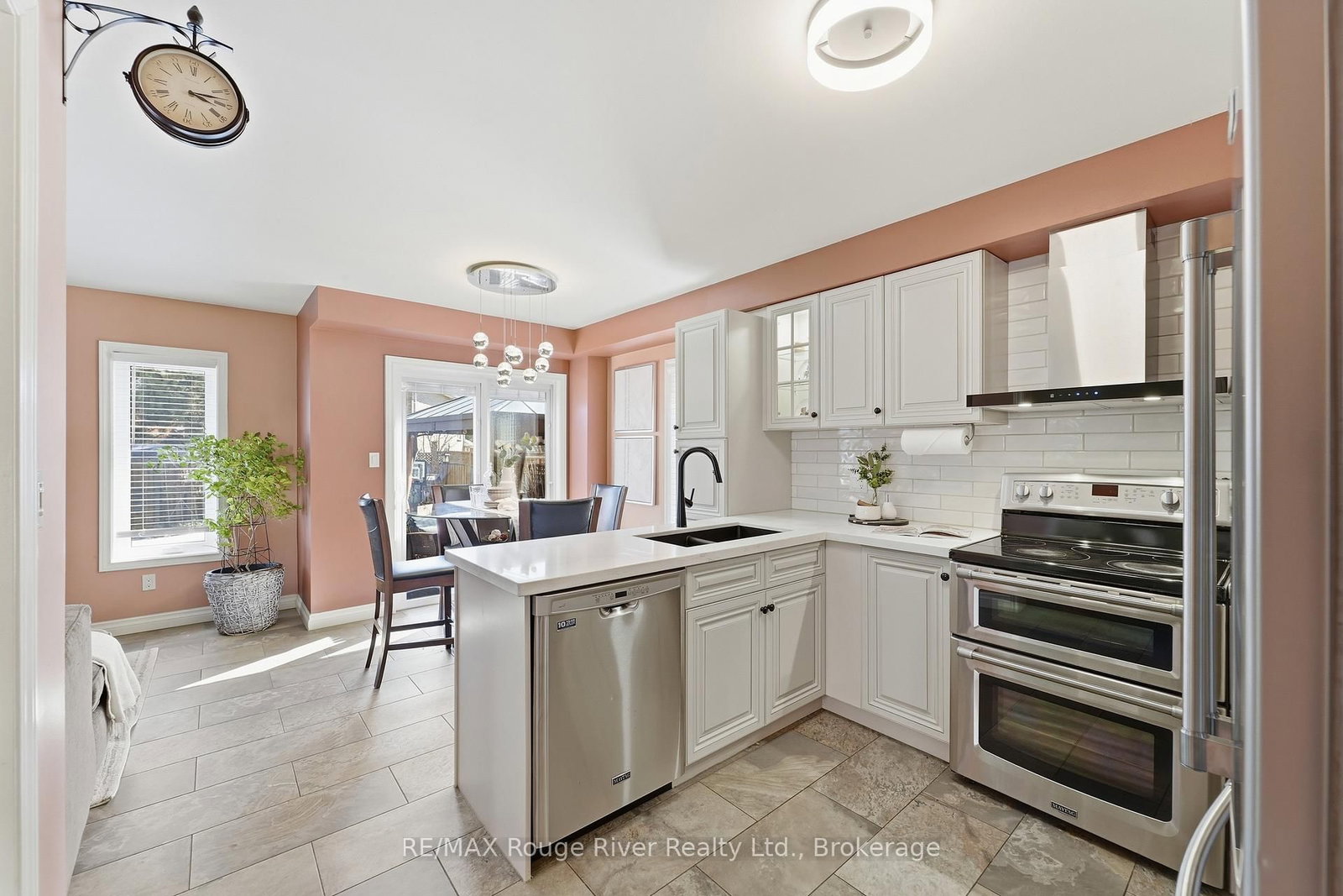 5 Iberville Road • Whitby, ON photo 19