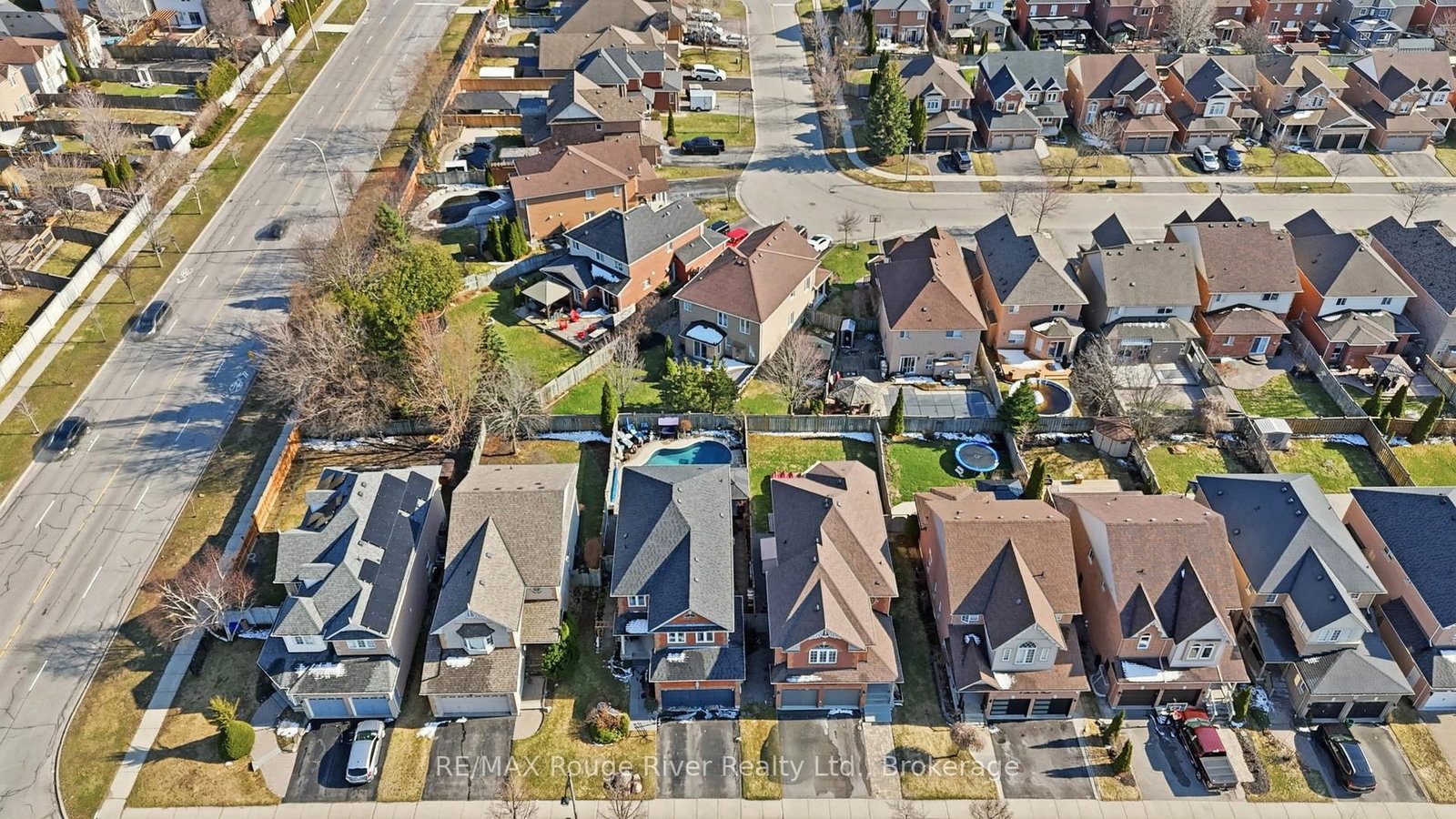 5 Iberville Road • Whitby, ON photo 6
