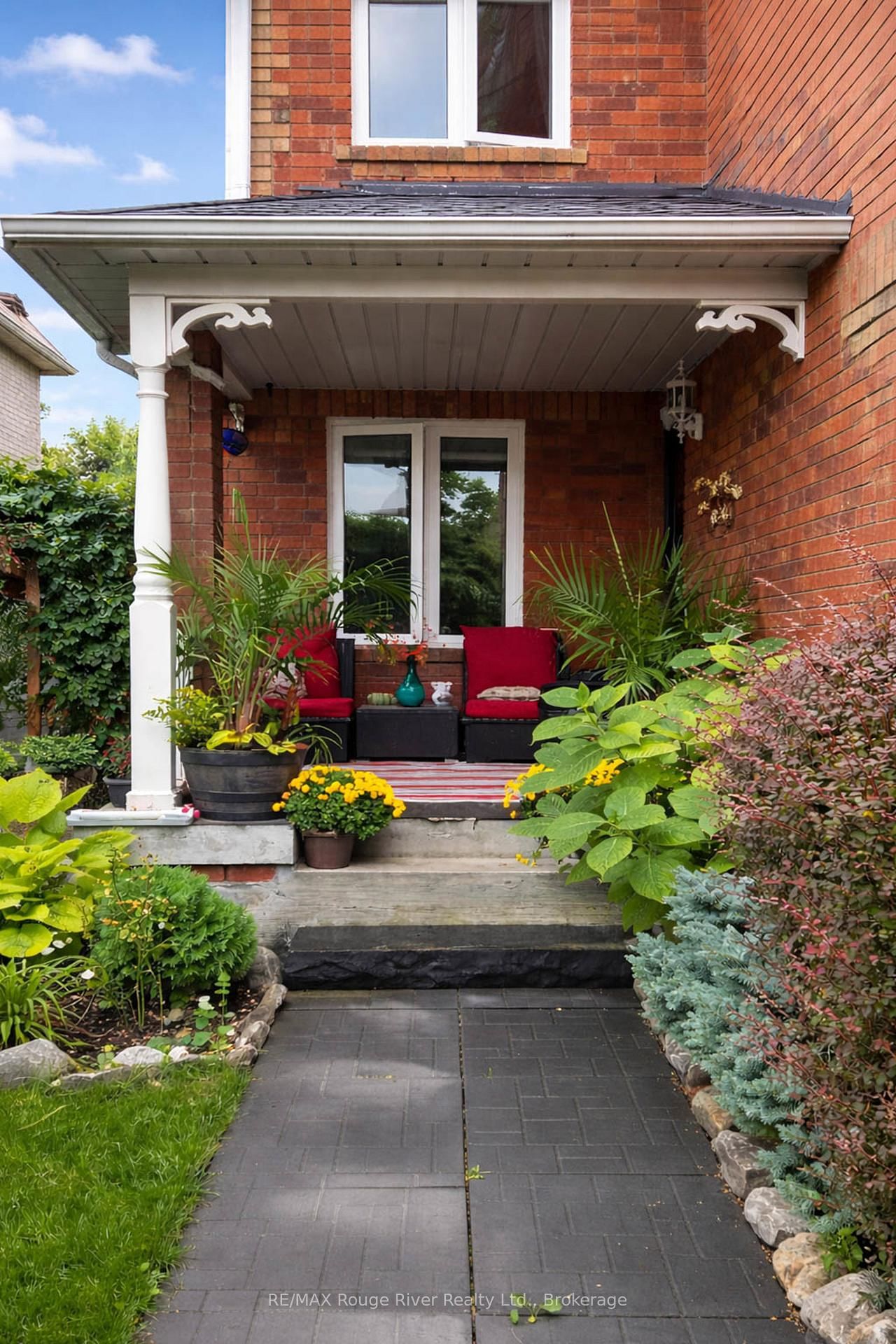 5 Iberville Road • Whitby, ON photo 7