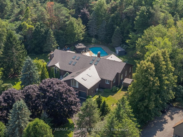 64 Woodbridge Circle