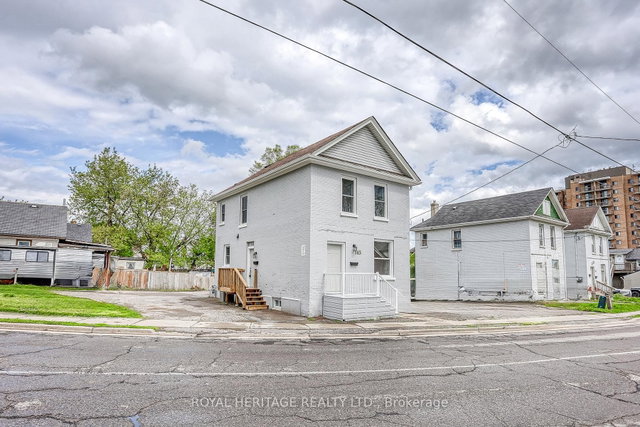 145 Centre Street N