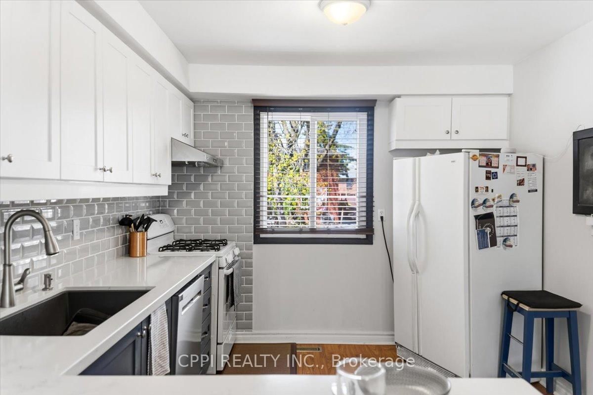 2 Davisbrook Boulevard • #14 • Toronto, ON photo 11