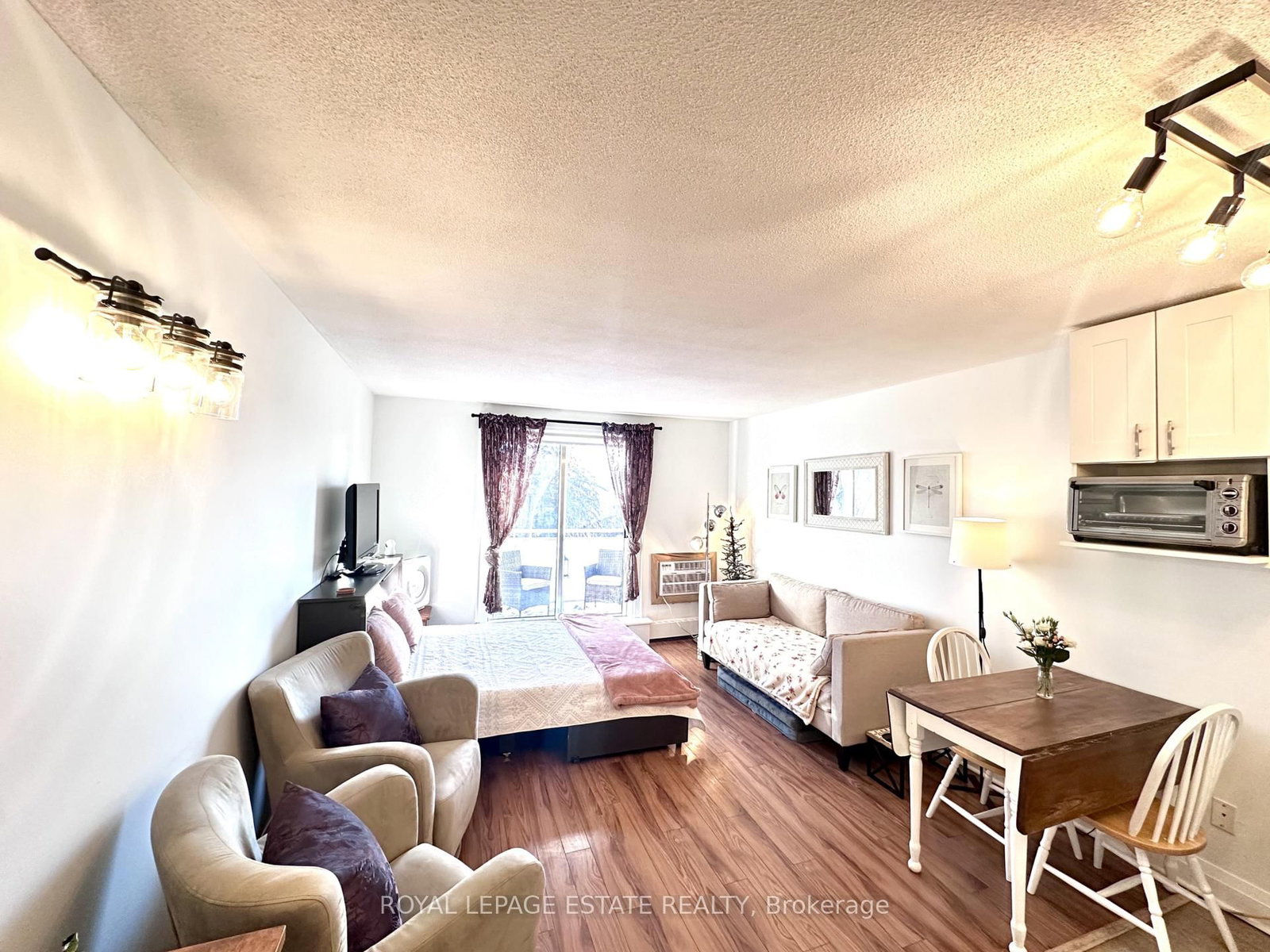 123 Woodbine Avenue • #309 • Toronto, ON photo 25