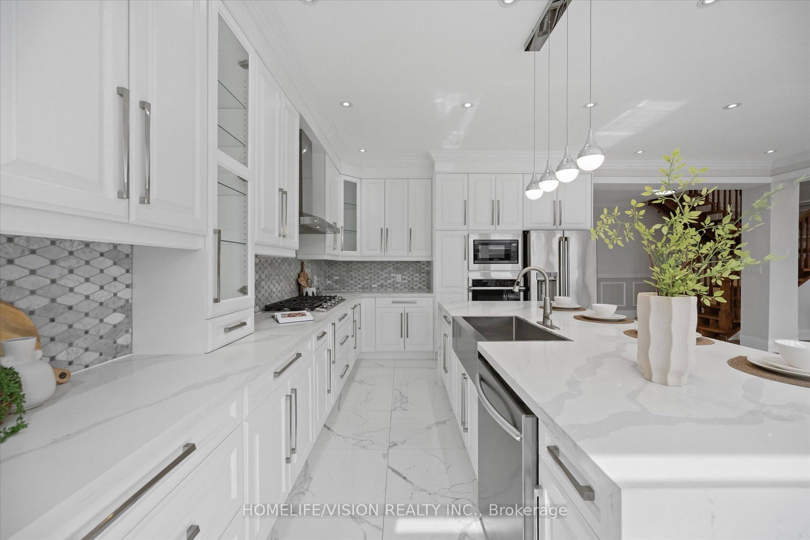 24 Cedar Brae Boulevard • Toronto, ON photo 14
