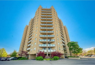 #1209 - 2 Westney Road N