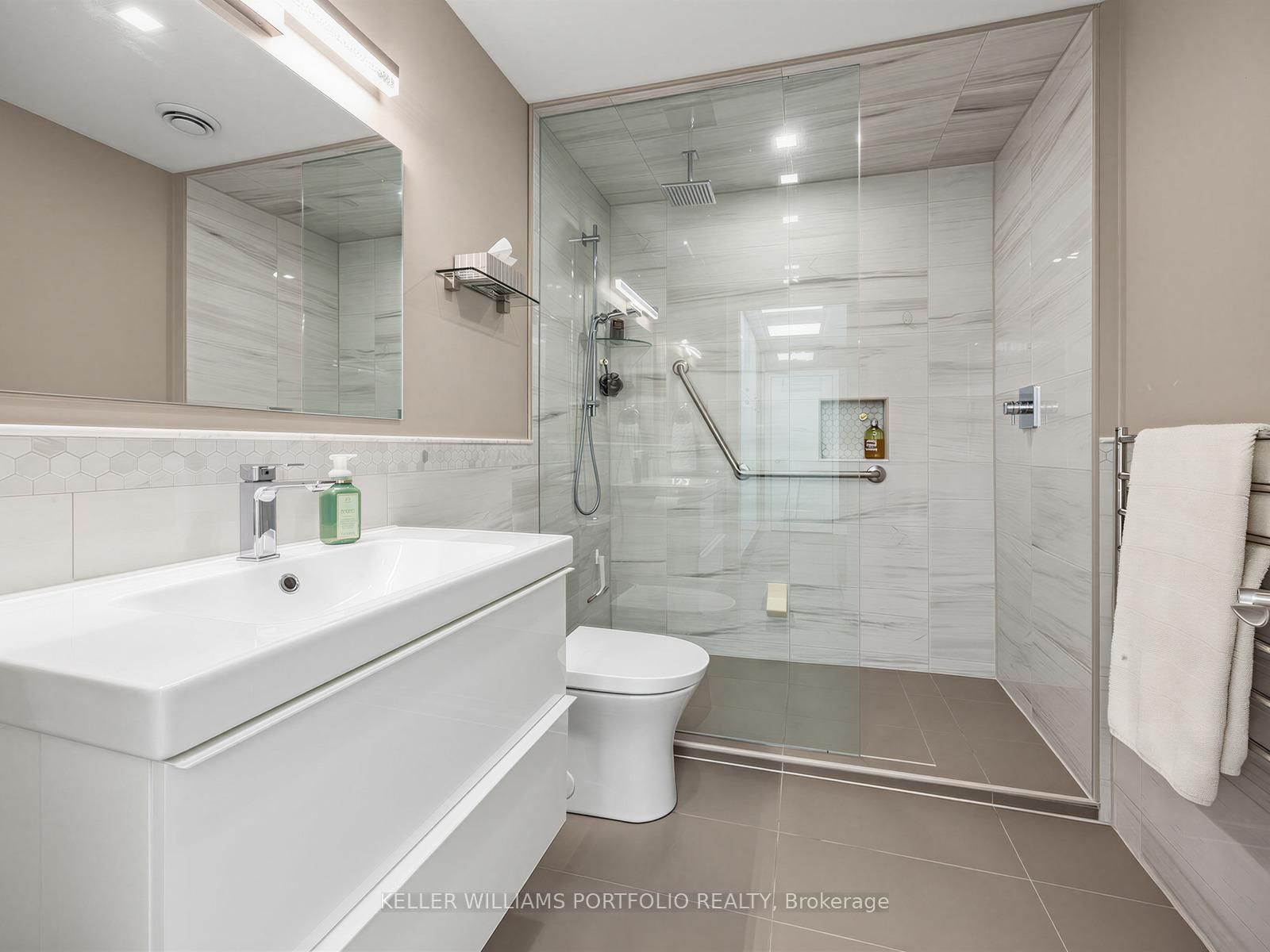 2 Westney Road N • #PH208 • Ajax, ON photo 21
