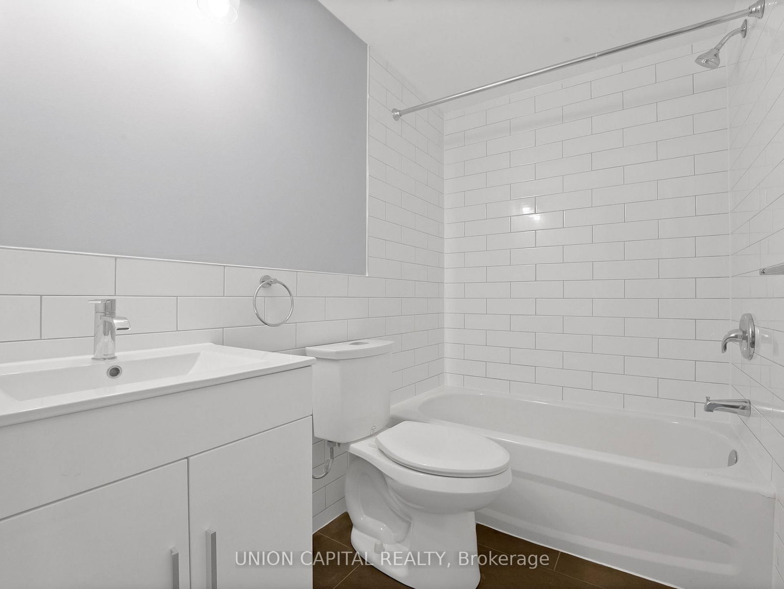 99A Leyton Avenue • Toronto, ON photo 40