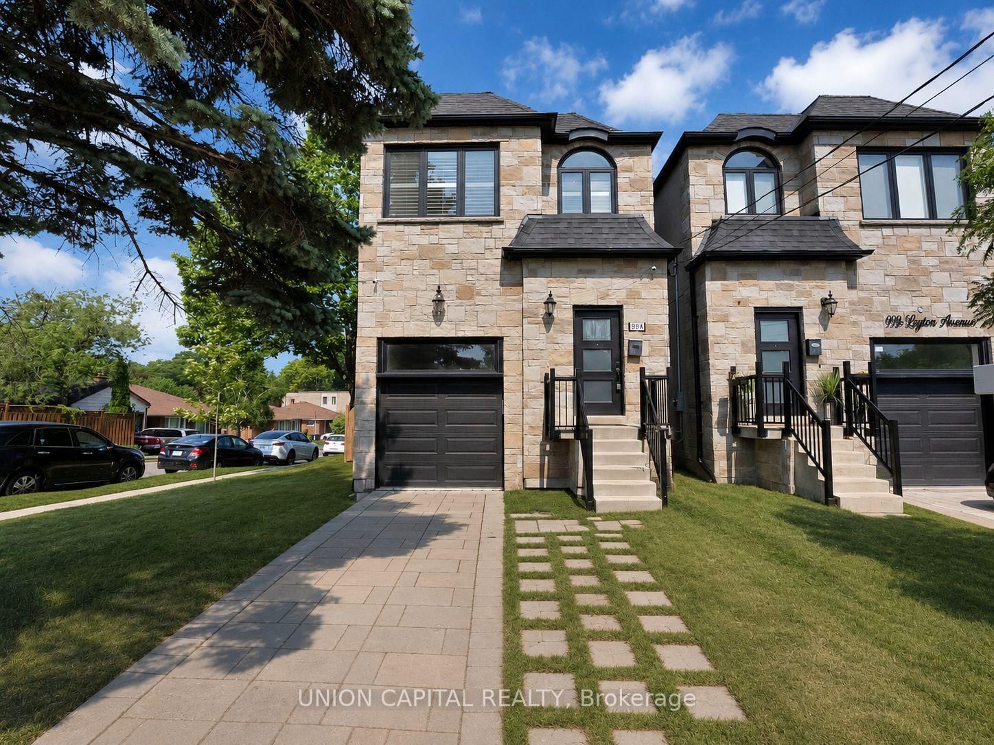 99A Leyton Avenue • Toronto, ON photo 47