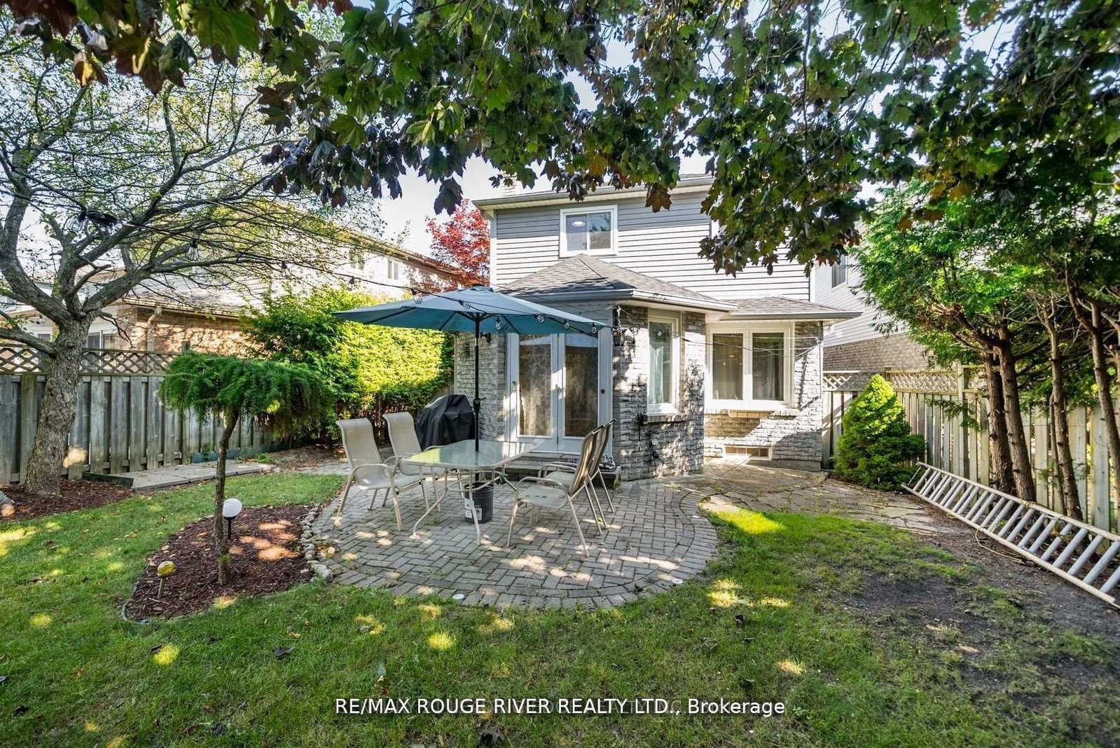 880 Castlegrove Avenue • Oshawa, ON photo 32