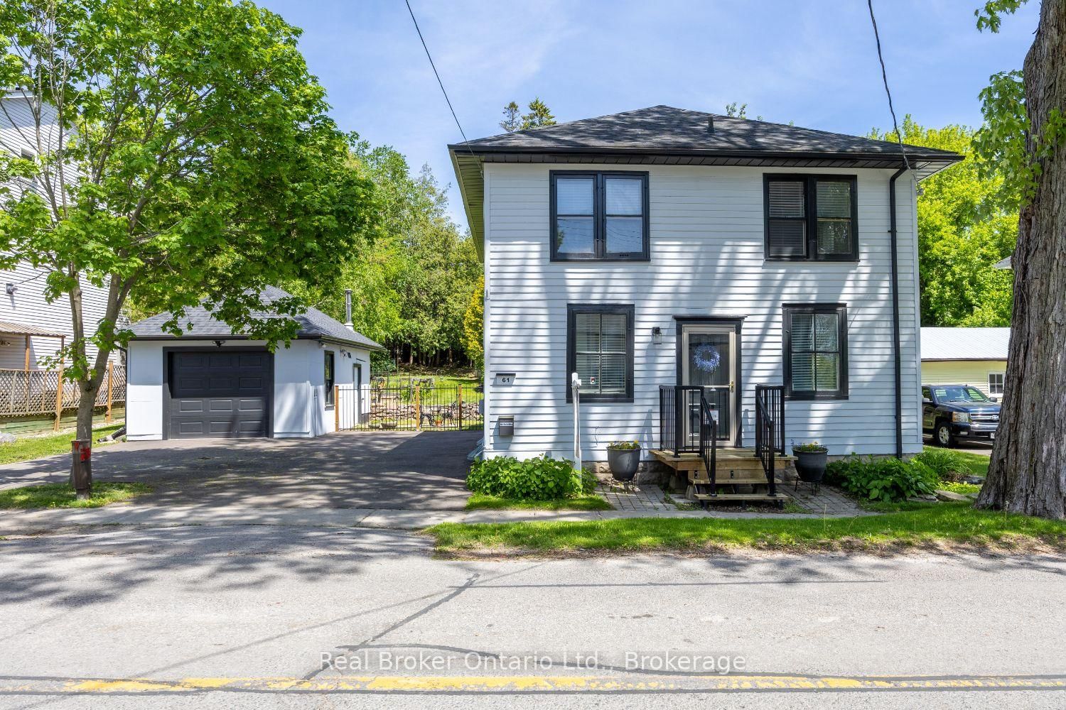 61 Mill Street • Clarington, ON photo 2