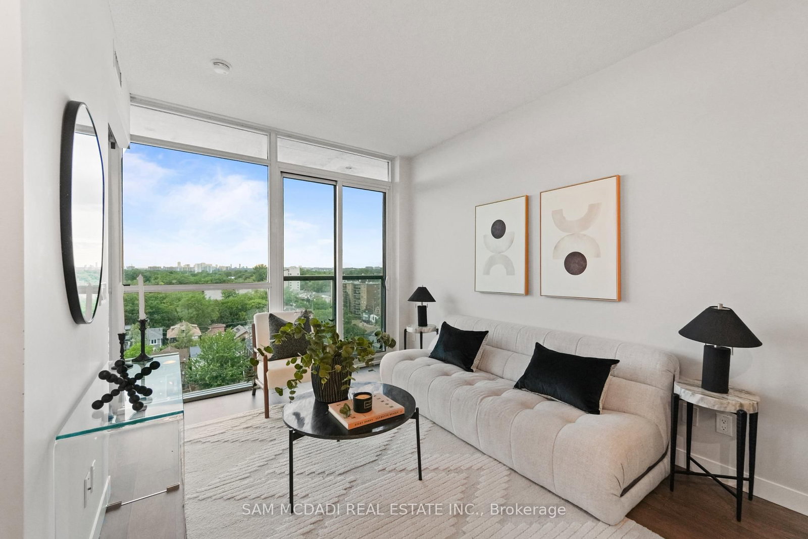 2055 Danforth Avenue • #903 • Toronto, ON photo 11