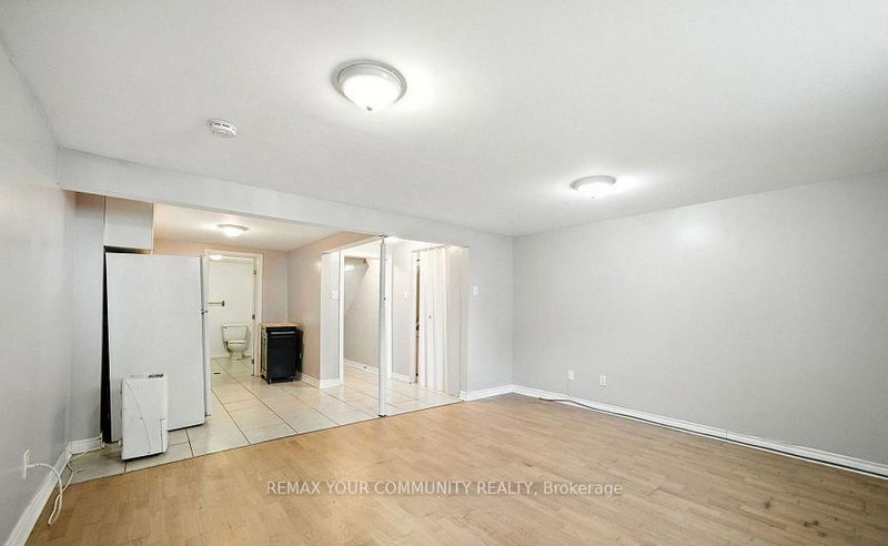 Bsmnt - 331 Phillip Murray Avenue