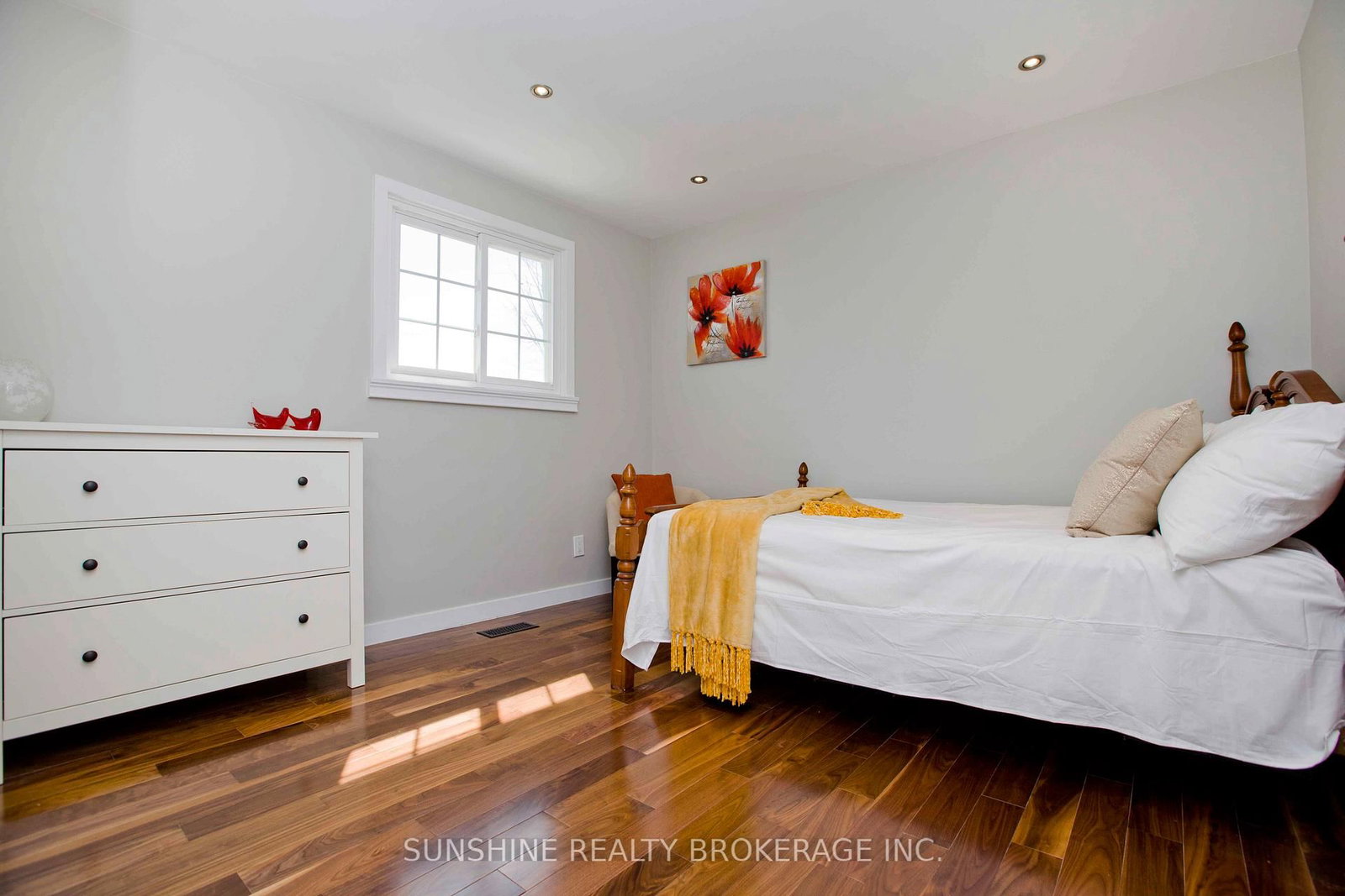 121 Sammon Avenue • Toronto, ON photo 18