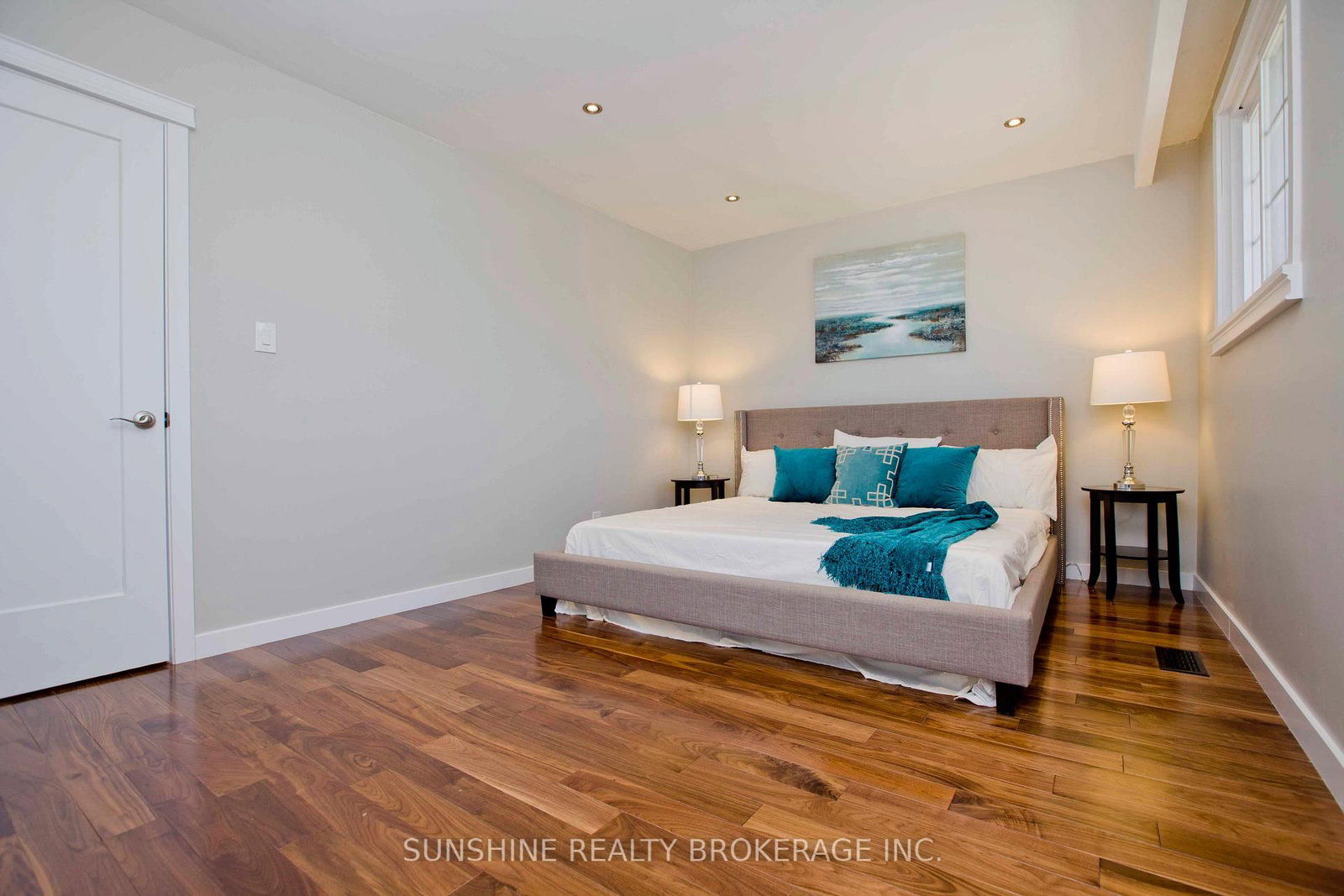 121 Sammon Avenue • Toronto, ON photo 24