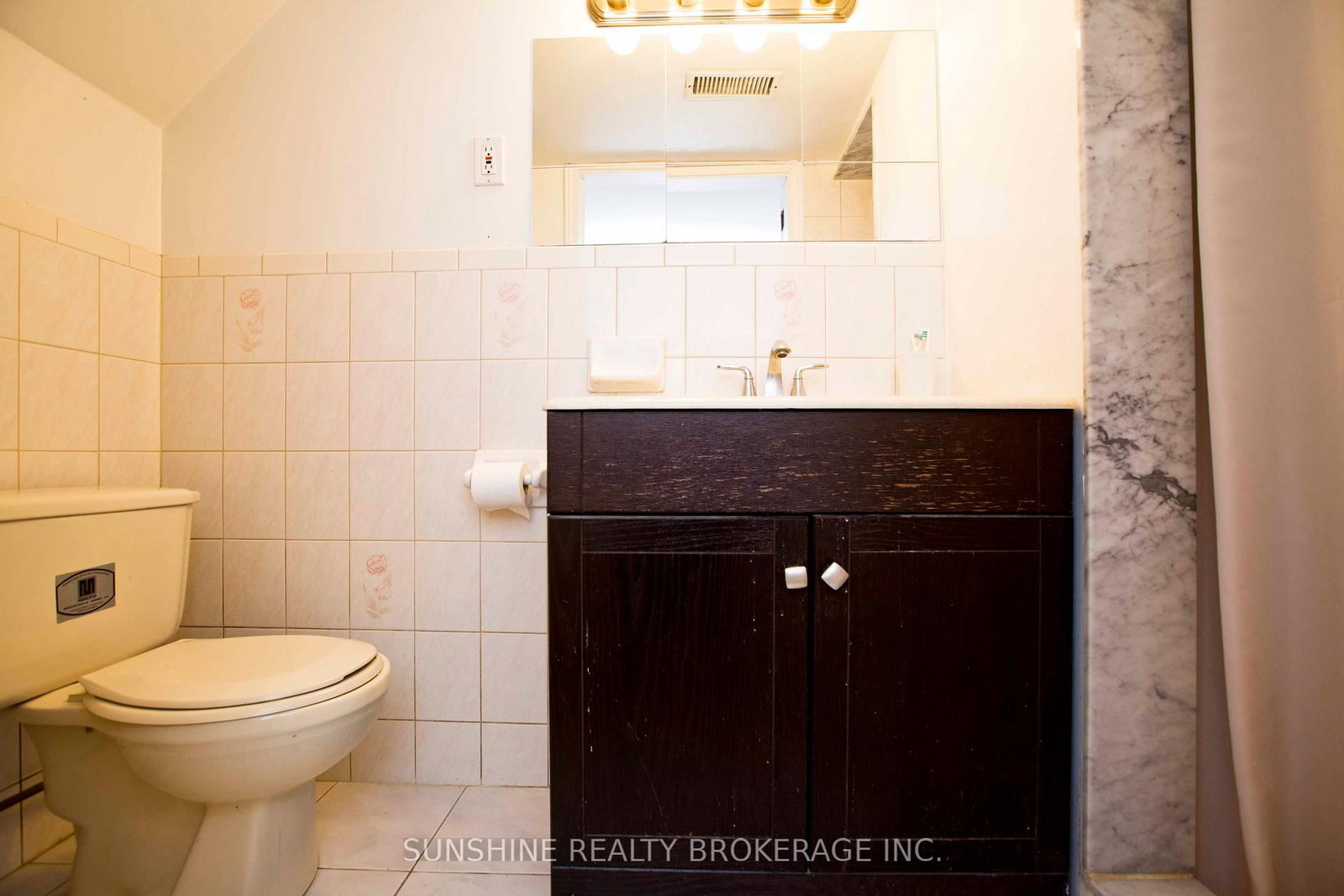 121 Sammon Avenue • Toronto, ON photo 29
