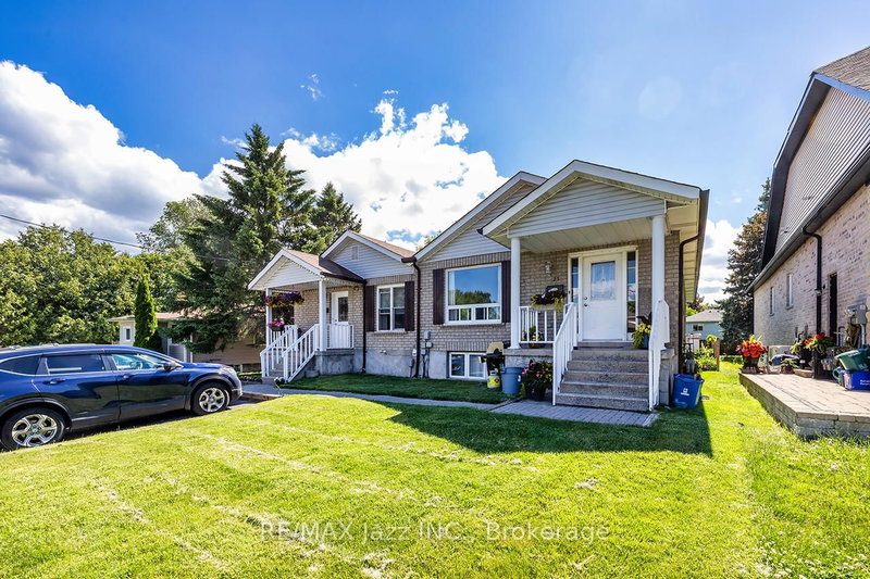 27 Waverley Road