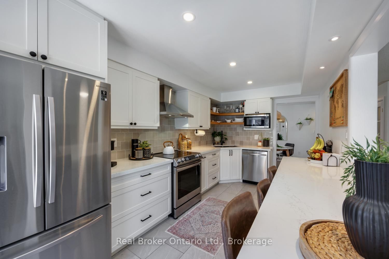 9 Candlebrook Drive • Whitby, ON photo 10