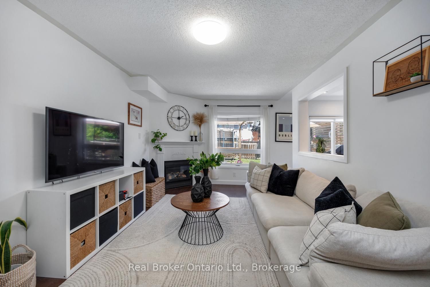9 Candlebrook Drive • Whitby, ON photo 14