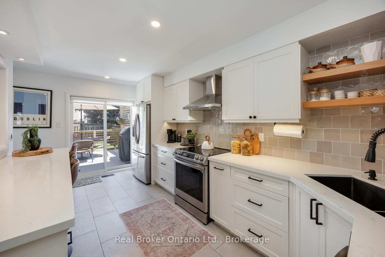 9 Candlebrook Drive • Whitby, ON photo 8