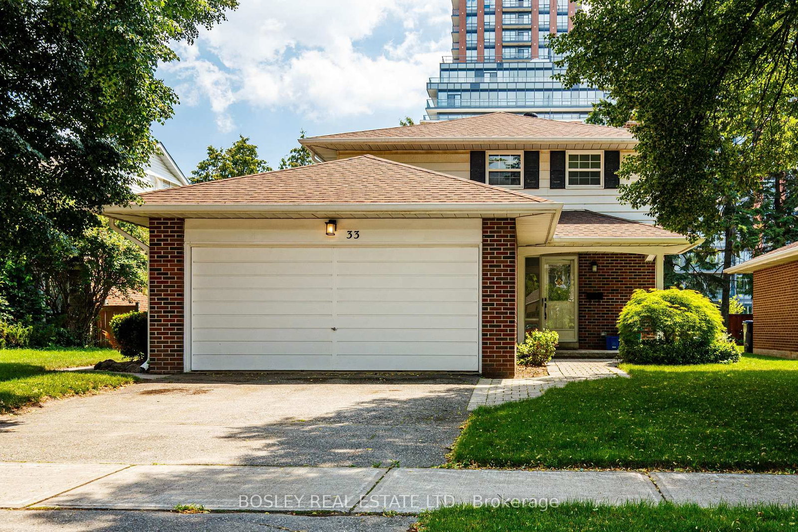 33 Forestbrook Crescent, Toronto, ON